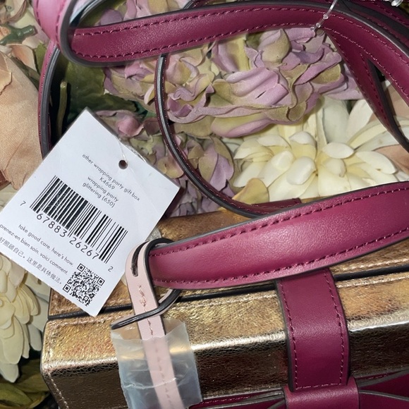 NWT Kate Spade Wrapping Party Gift Box Crossbody Bag Glittering Rose Meta $359 - Picture 7 of 12